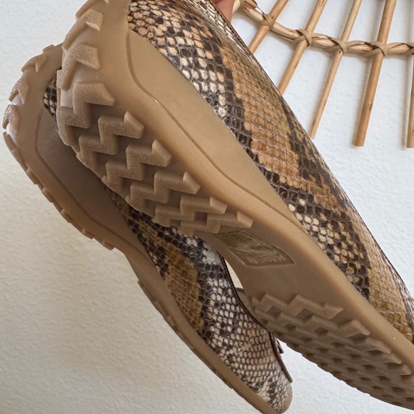 Sesto Meucci Brown Snakeskin Tassel Loafers - Picture 2 of 6